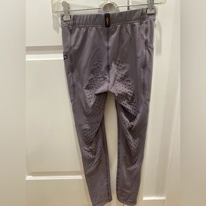 Kerrits light purple girls full seat breeches.